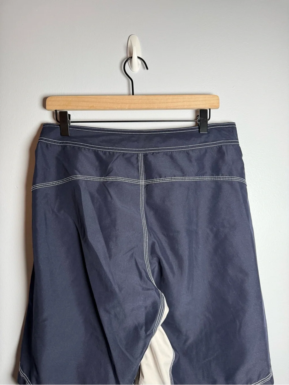 Cinch Navy and White Men's Board Shorts